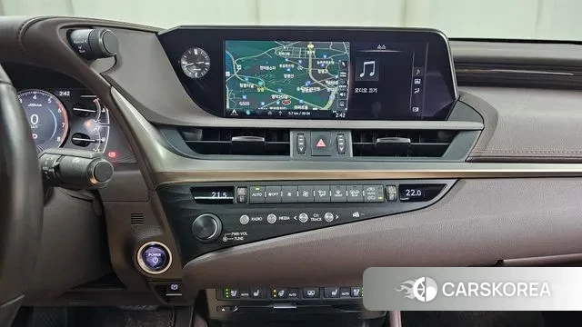 Lexus ES300h 7th generation id 3661370 из Кореи 7