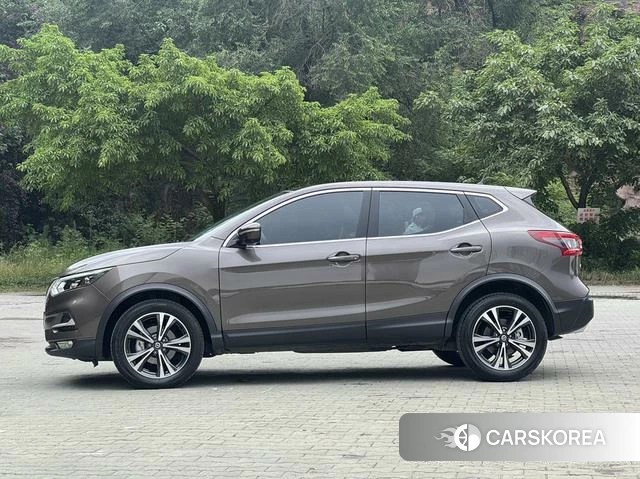 Nissan Qashqai id 4367487 из Китая 7