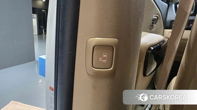 Kia The New Carnival id 4632919 из Кореи 7