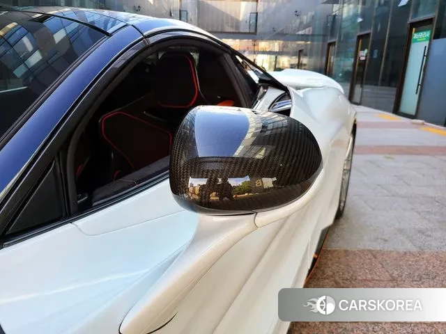 McLaren 765LT id 3257218 из Кореи 7