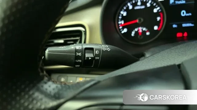 Kia Stonic id 3344989 из Кореи 7