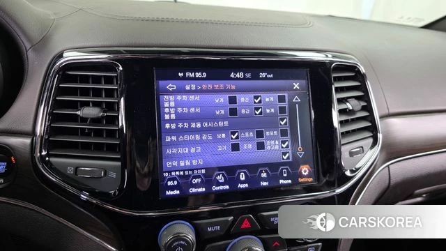 Jeep Grand Cherokee id 4203506 из Кореи 7