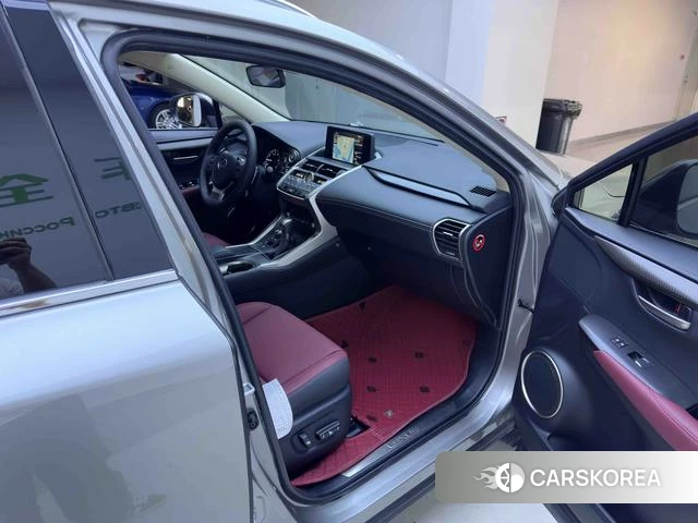 Lexus NX id 4241145 из Китая 7