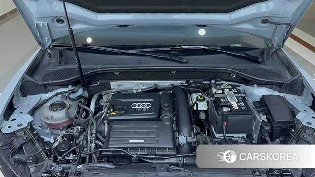 Audi Q2L id 4301454 из Китая 7