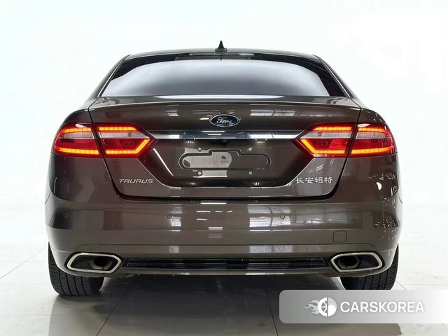 Ford Taurus id 4208858 из Китая 7