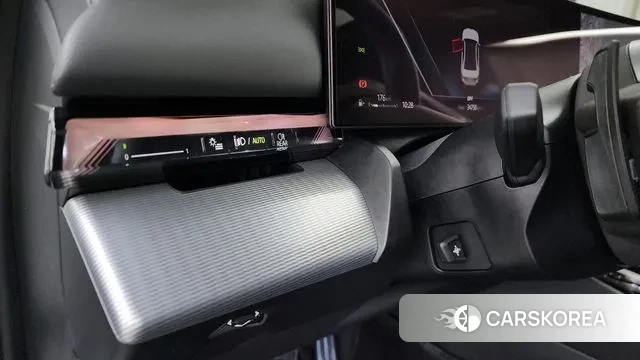 BMW 5 Series (G60) id 3560570 из Кореи 7