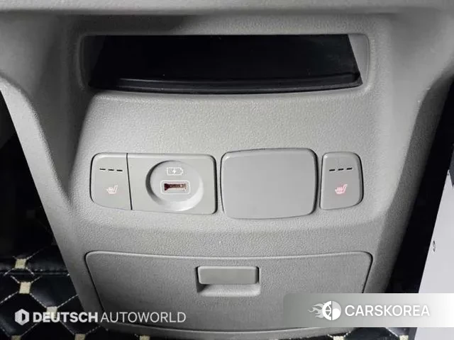 Kia The New Carnival id 3616980 из Кореи 7