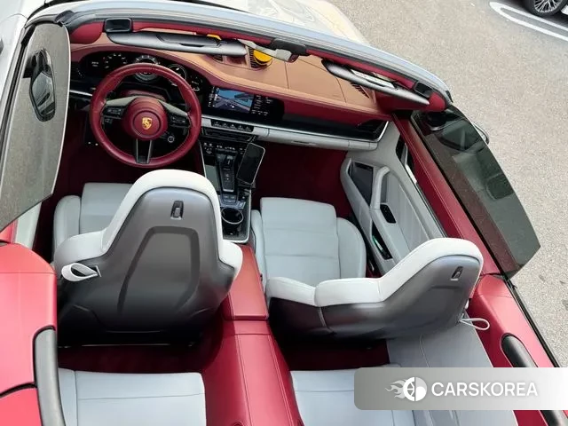 Porsche 911(992) id 3788261 из Кореи 7