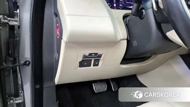 Land Rover Range Rover Velar id 3677098 из Кореи 7