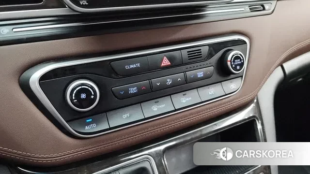 Hyundai The New Grand Starex id 3627160 из Кореи 7