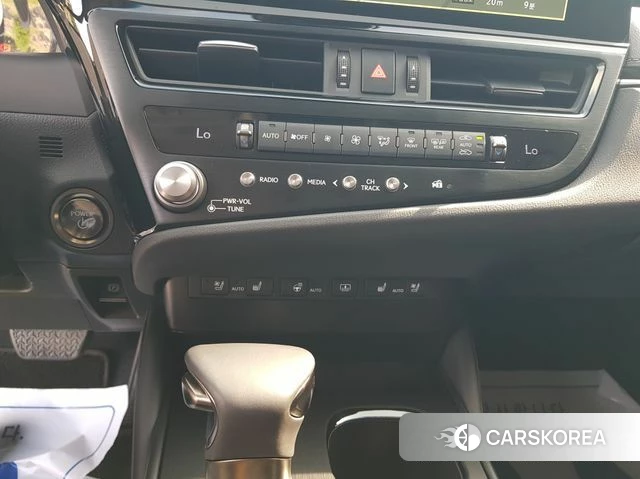Lexus ES300h 7th generation id 4367580 из Кореи 7
