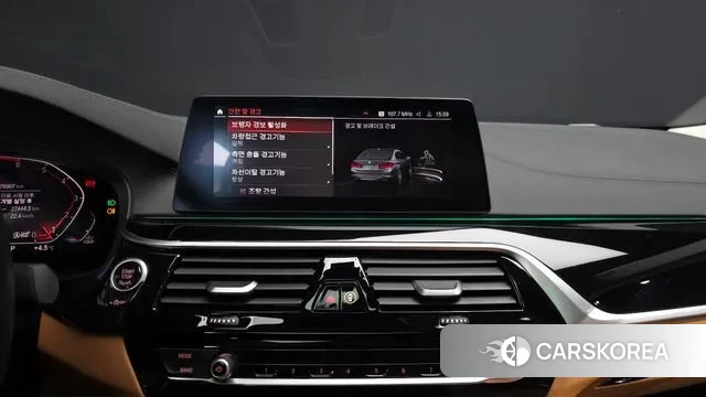 BMW 5 Series (G30) id 3676917 из Кореи 7