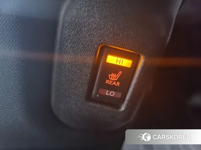 Nissan Leaf (ZE1) id 3666687 из Кореи 7