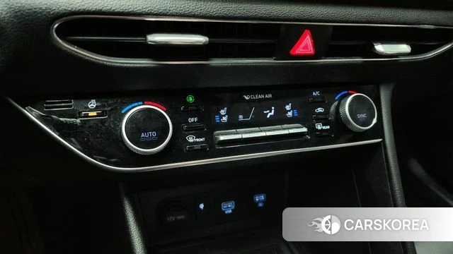 Hyundai Sonata (DN8) id 3924509 из Кореи 7