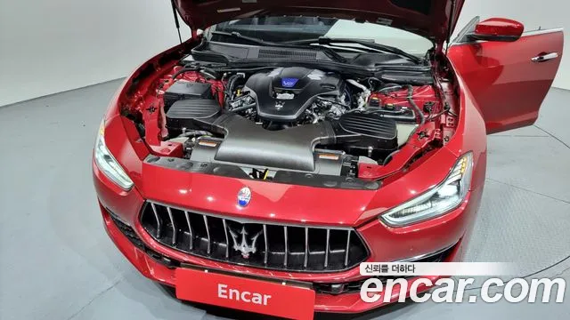 Maserati Ghibli id 2785284 из Кореи 7