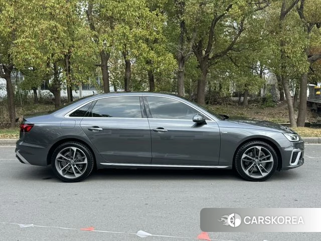 Audi A4L id 4253734 из Китая 7