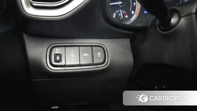 Hyundai Venue id 3778578 из Кореи 7