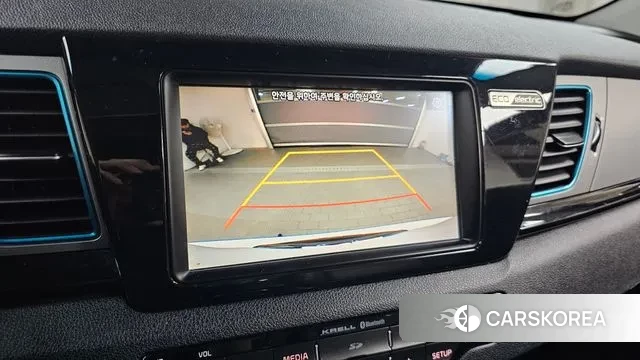 Kia Niro EV id 3433435 из Кореи 7