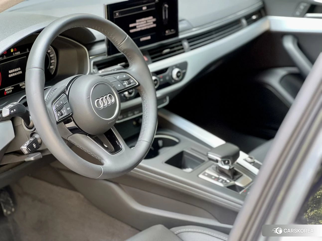 Audi A4L id 4510629 из Китая 7