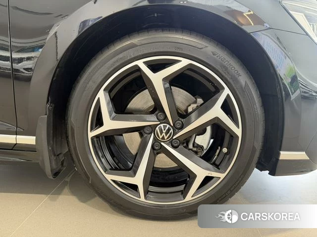 Volkswagen Magotan id 4368138 из Китая 7