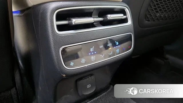 Genesis GV70 id 3590563 из Кореи 7