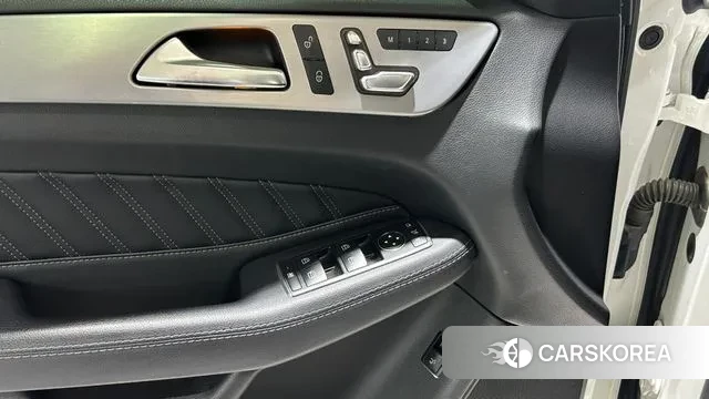 Mercedes-Benz GLE - Class W166 id 3014037 из Кореи 7