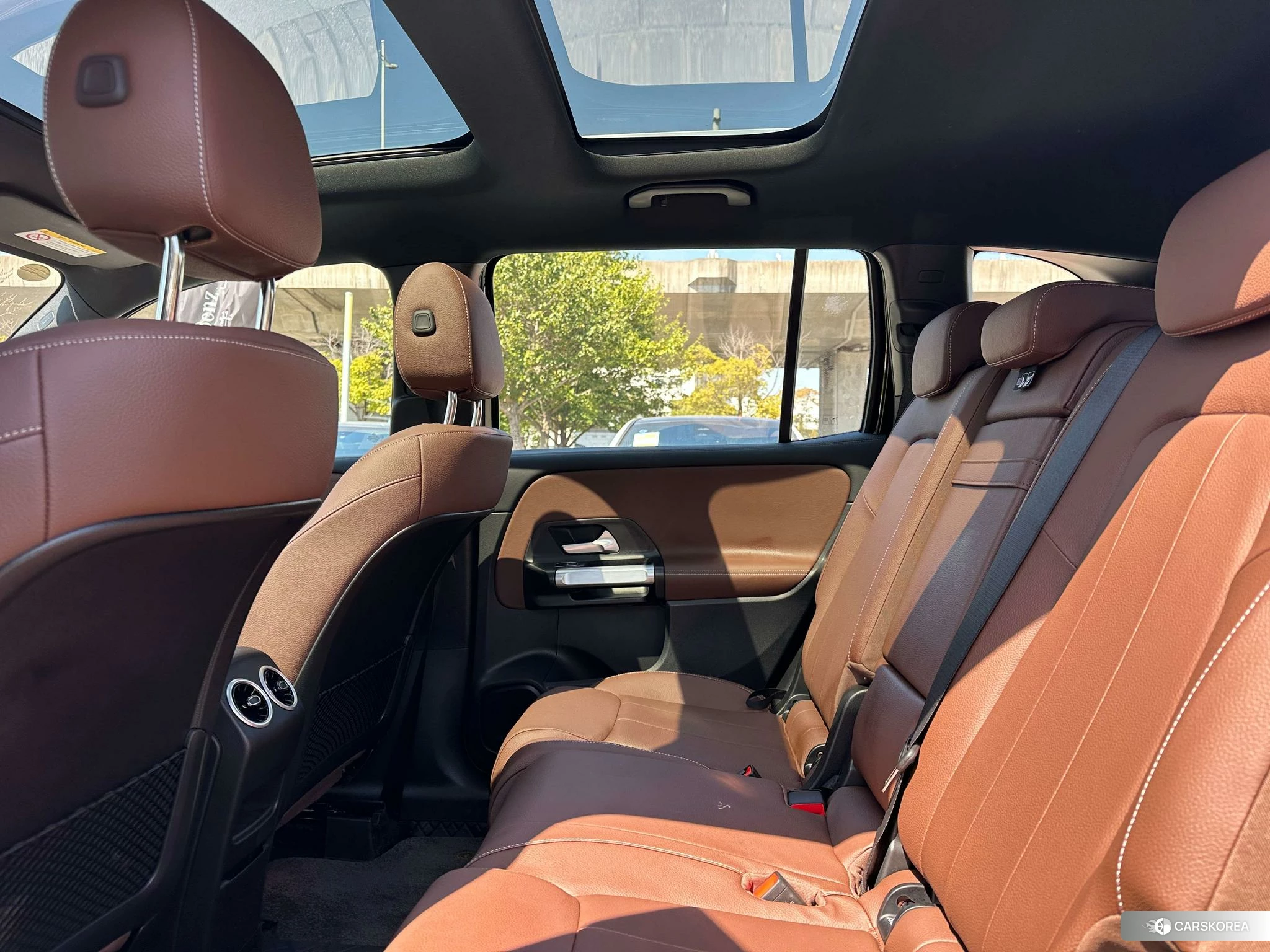 Mercedes-Benz GLB id 4421115 из Китая 7