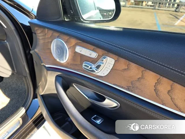 Mercedes-Benz E-Class W213 id 3422383 из Кореи 7