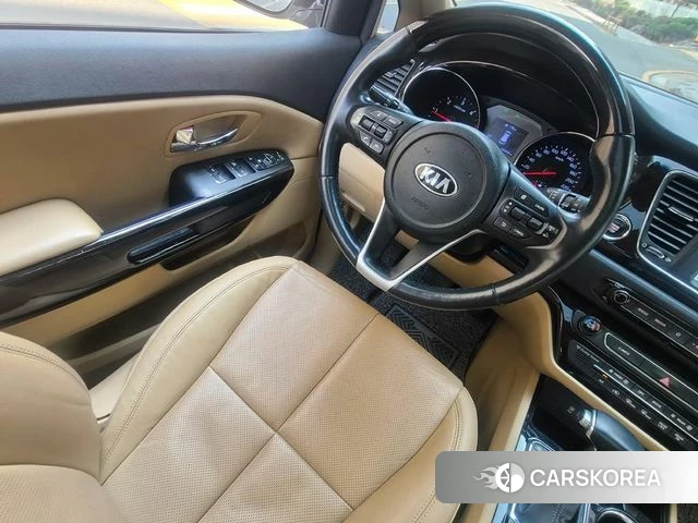 Kia The New Carnival id 3796128 из Кореи 7