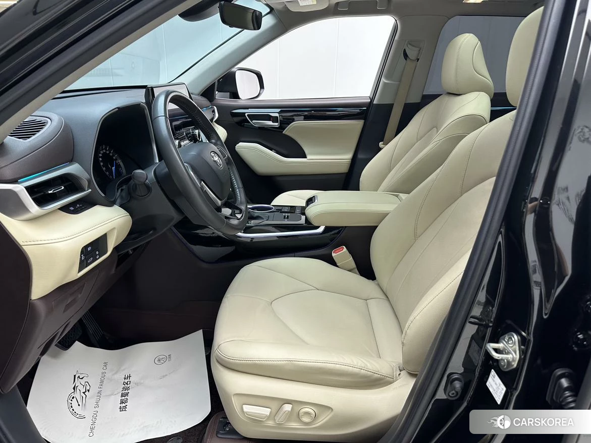 Toyota Highlander id 4440847 из Китая 7