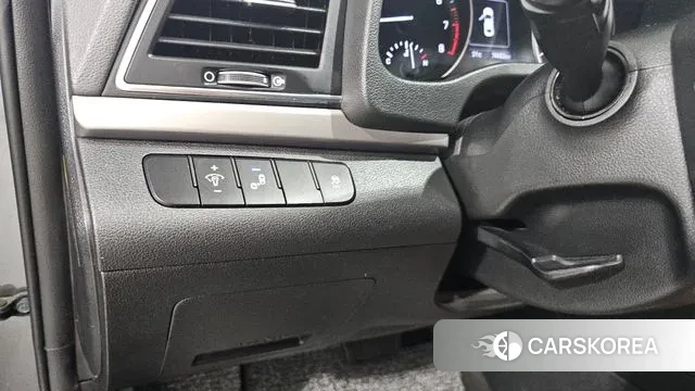 Hyundai Avante AD id 3009375 из Кореи 7