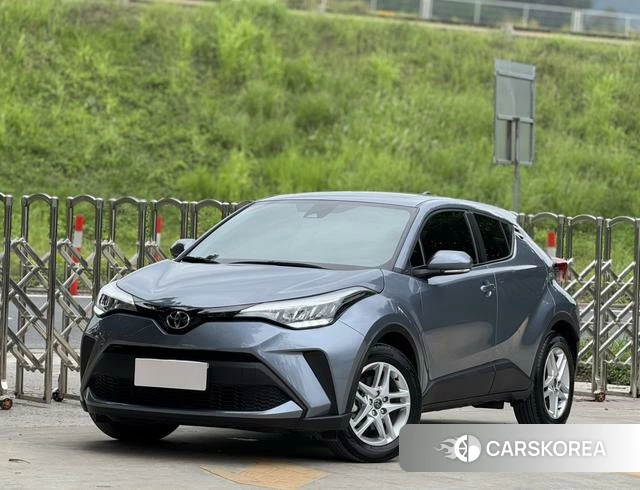 Toyota C-HR id 4263754 из Китая 7
