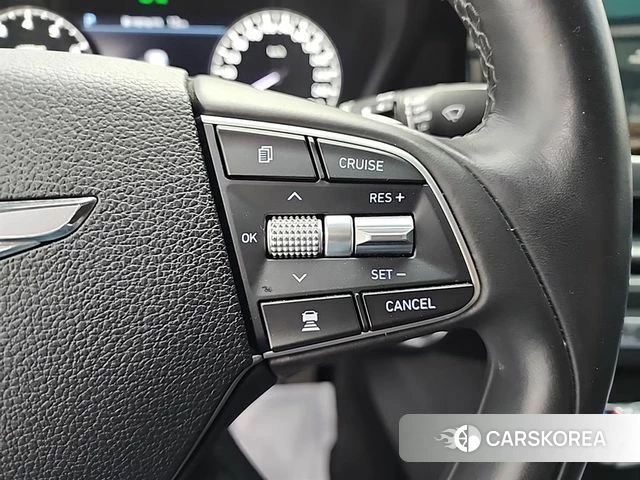 Genesis G90 id 4294011 из Кореи 7