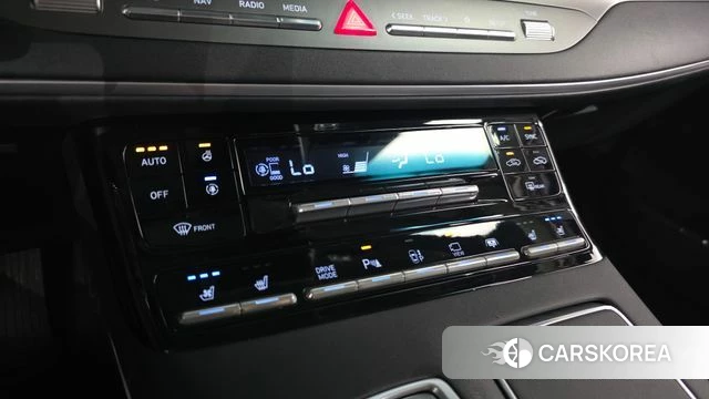 Hyundai The New Grandeur IG id 4518013 из Кореи 7