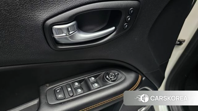 Jeep Compass 2nd Generation id 4409808 из Кореи 7