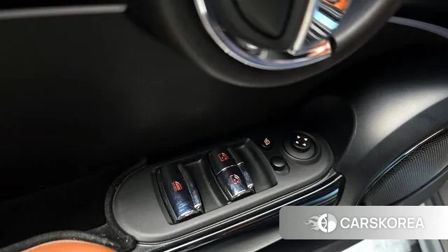 Mini Cooper Convertible id 3758085 из Кореи 7