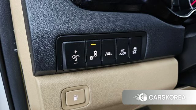 Kia The New Carnival id 4188539 из Кореи 7