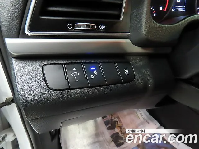 Hyundai Avante AD id 2490616 из Кореи 7