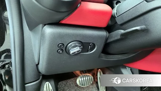 Mini Cooper S id 3761235 из Кореи 7