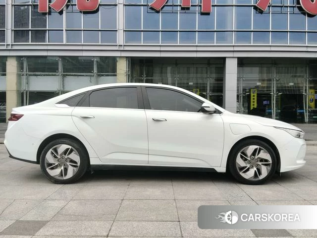 Geely Geometry A id 4211876 из Китая 7