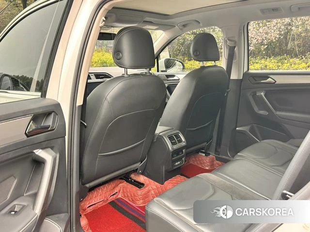 Volkswagen Tiguan L id 4341583 из Китая 7