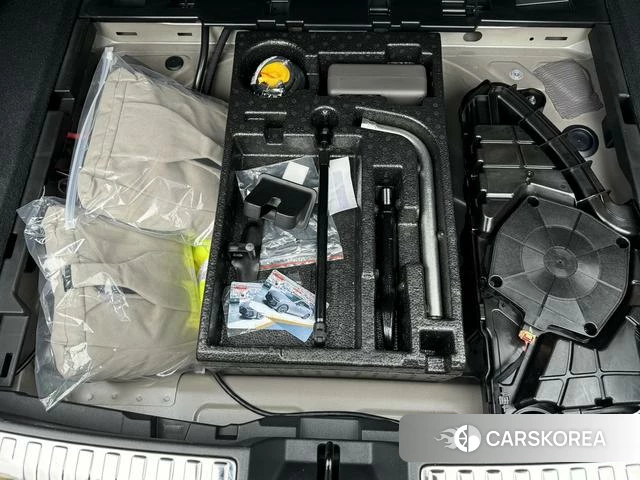 Audi A5L id 4259777 из Китая 7