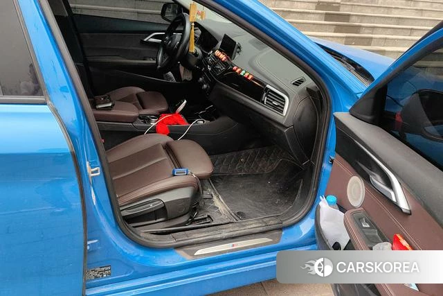 BMW 1 series id 4275726 из Китая 7