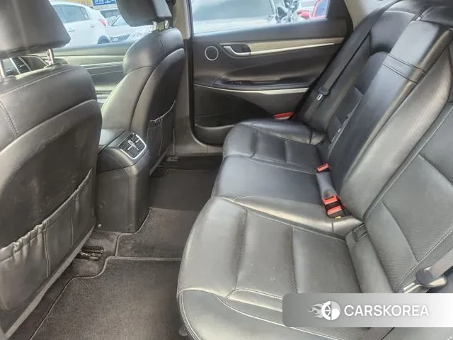 Hyundai Grandeur IG id 3021034 из Кореи 7