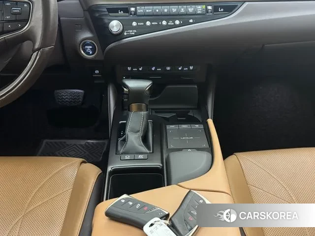 Lexus ES300h 7th generation id 3012499 из Кореи 7