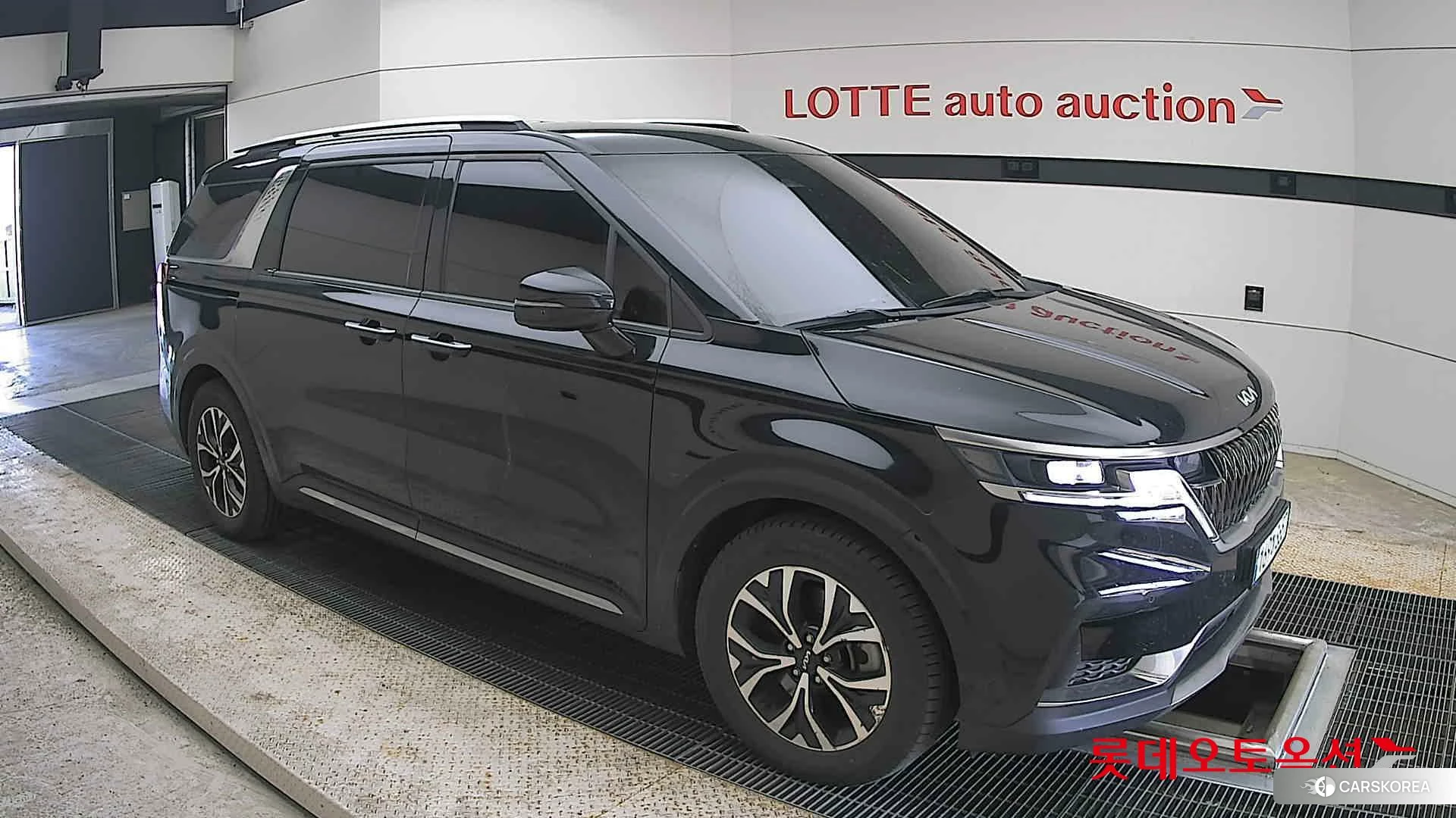 Kia Carnival id 4296861 из Кореи 7