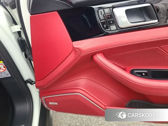 Porsche Panamera (971) id 3470002 из Кореи 7