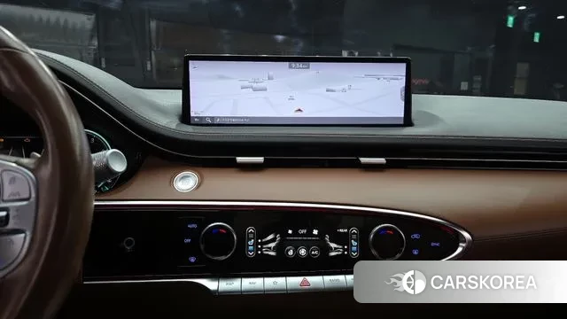 Genesis GV70 id 3478628 из Кореи 7