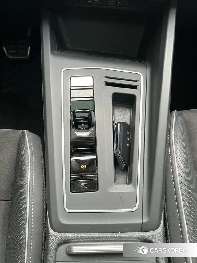 Volkswagen Golf id 4261407 из Китая 7