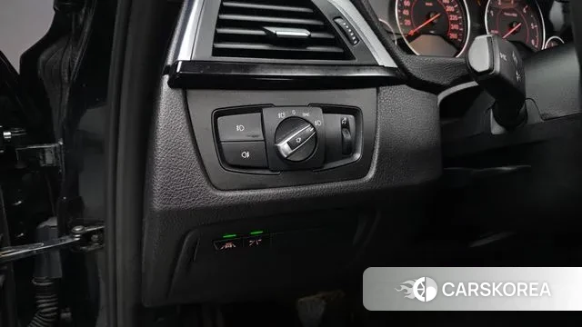 BMW 3 Series (F30) id 3656894 из Кореи 7